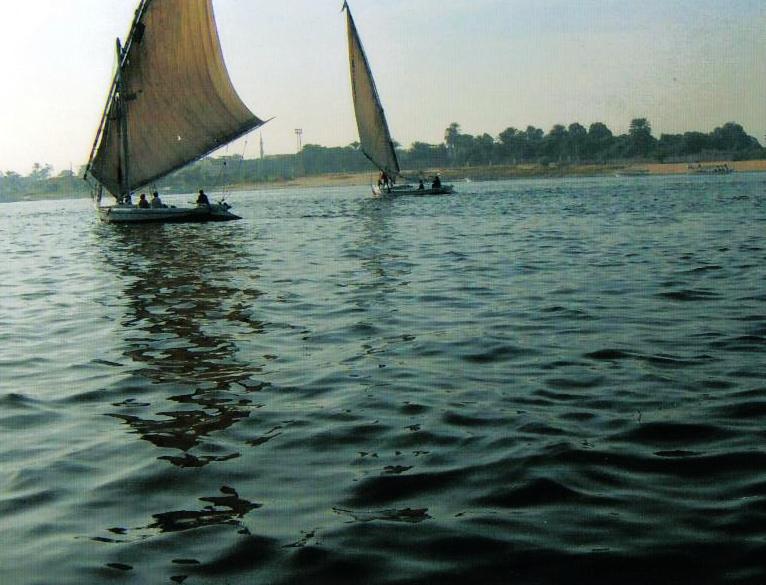 LUXOR