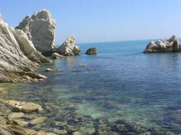 Scarica versione non compressa 2 sorelle (WxH)