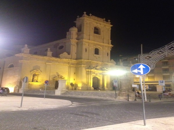 Scarica versione non compressa Avola (WxH)