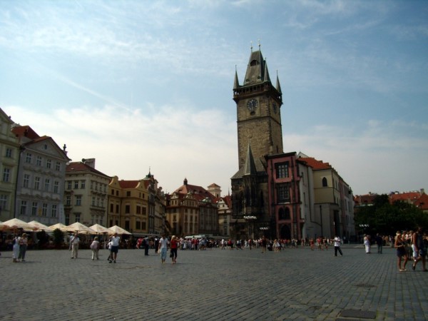 Scarica versione non compressa praga3 (1000Wx750H)