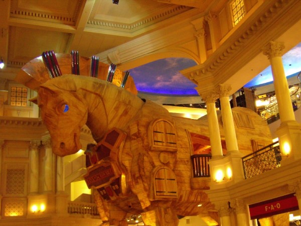 Scarica versione non compressa las vegas (1000Wx750H)