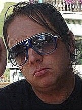 Scarica versione non compressa io (WxH)