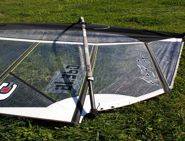 Scarica versione non compressa Scuola di Windsurf (WxH)