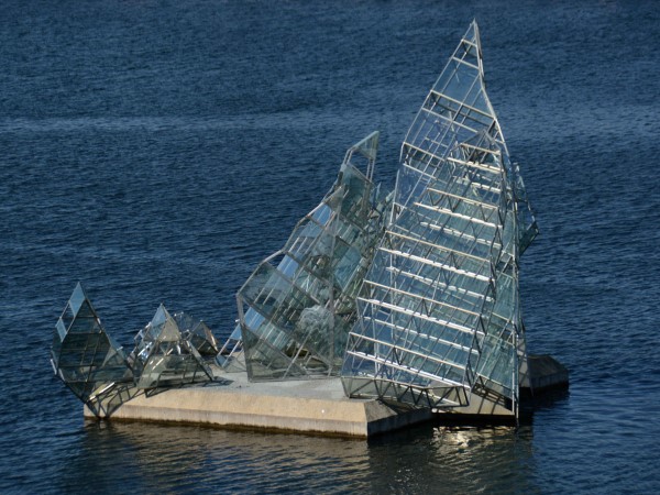 Scarica versione non compressa Iceberg di cristallo (WxH)
