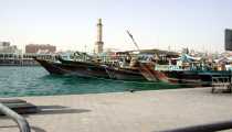 Dubai creek (WxH) - Ferve l'attivitā nel porto fluviale