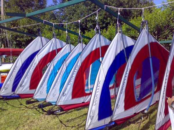 Scarica versione non compressa windsurf a Roma (WxH)
