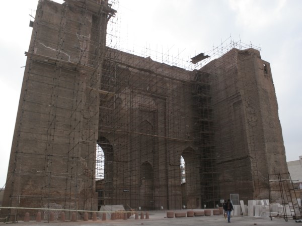 Scarica versione non compressa 9 (WxH)