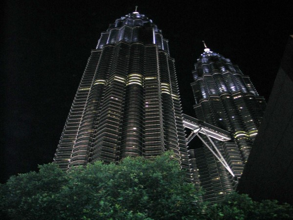 Scarica versione non compressa kuala lumpur (WxH)