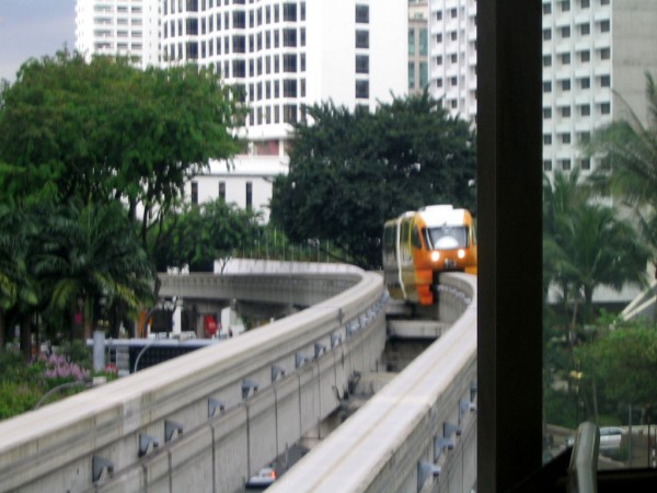 Scarica versione non compressa kuala lumpur (WxH)