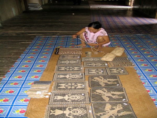 Scarica versione non compressa borneo (WxH)