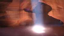 antelepe canyon (WxH) - raggio di luce a mezzogiorno