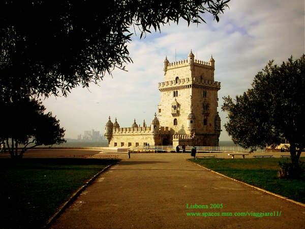 Scarica versione non compressa LA TORRE DI BELEM (600Wx450H)