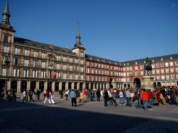 Scarica versione non compressa madrid2 (1000Wx750H)