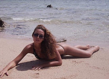 Scarica versione non compressa giulia (WxH)