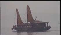 ..giunca.. (WxH) - ..baia di halong..