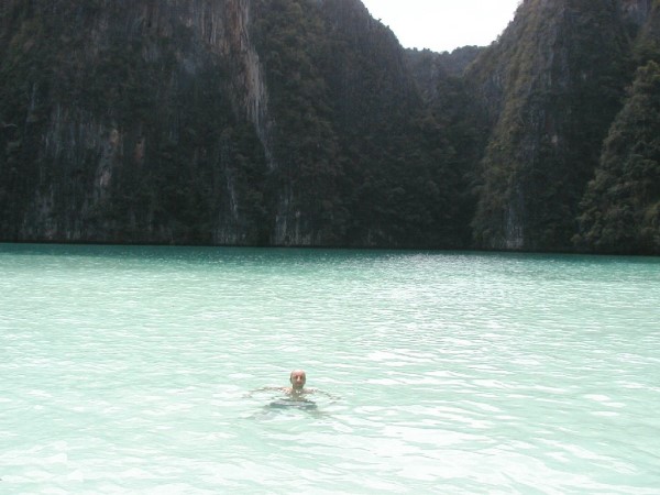 Scarica versione non compressa thailandia (1024Wx768H)