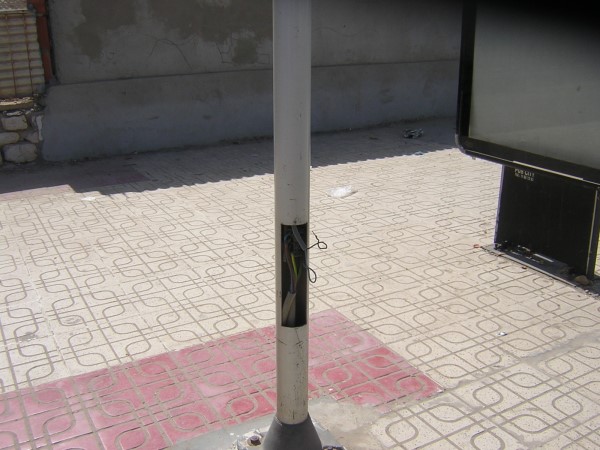 Scarica versione non compressa peericolo (WxH)