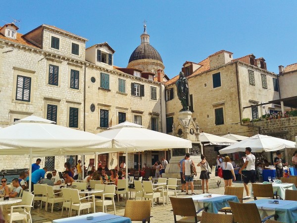 Scarica versione non compressa citta' (WxH)